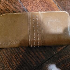 Women's brown wallet
